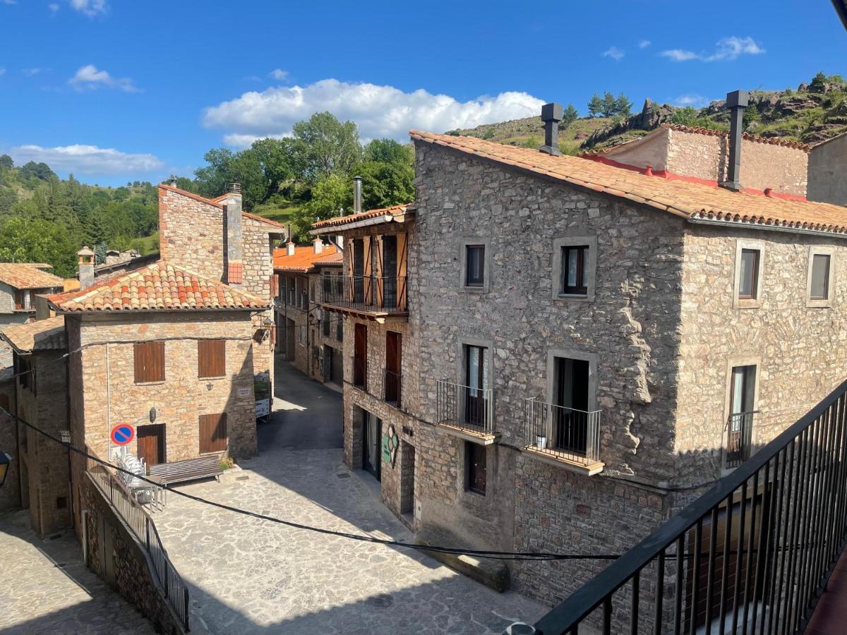 Fonda Peremiquel Castellar De N'Hug Exterior foto